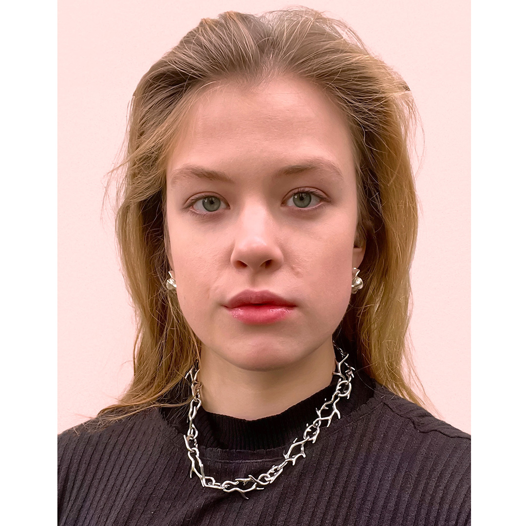 Isabella Rueth, BA